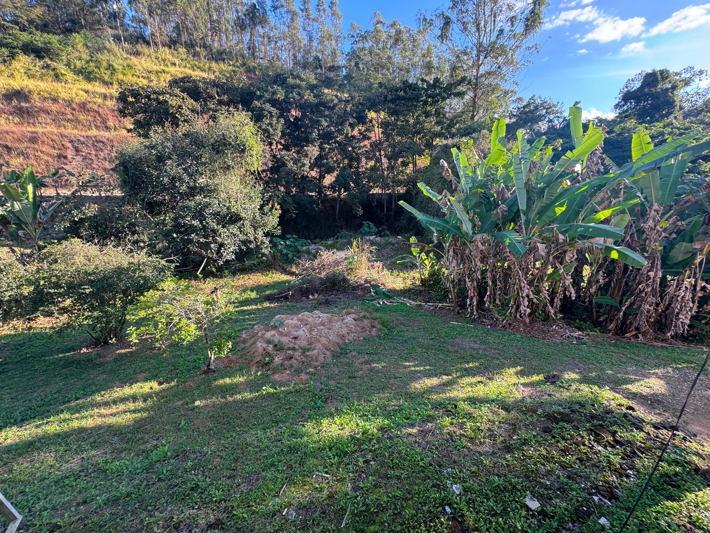 CASA DISPONÍVEL PARA VENDA