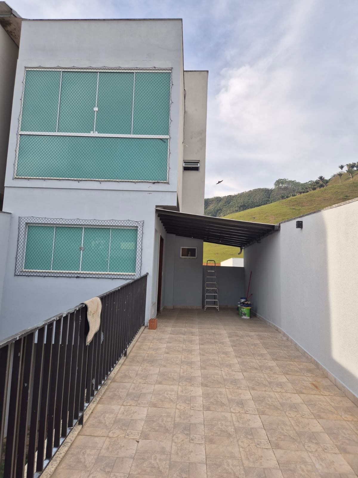 TRIPLEX DISPONÍVEL PARA VENDA