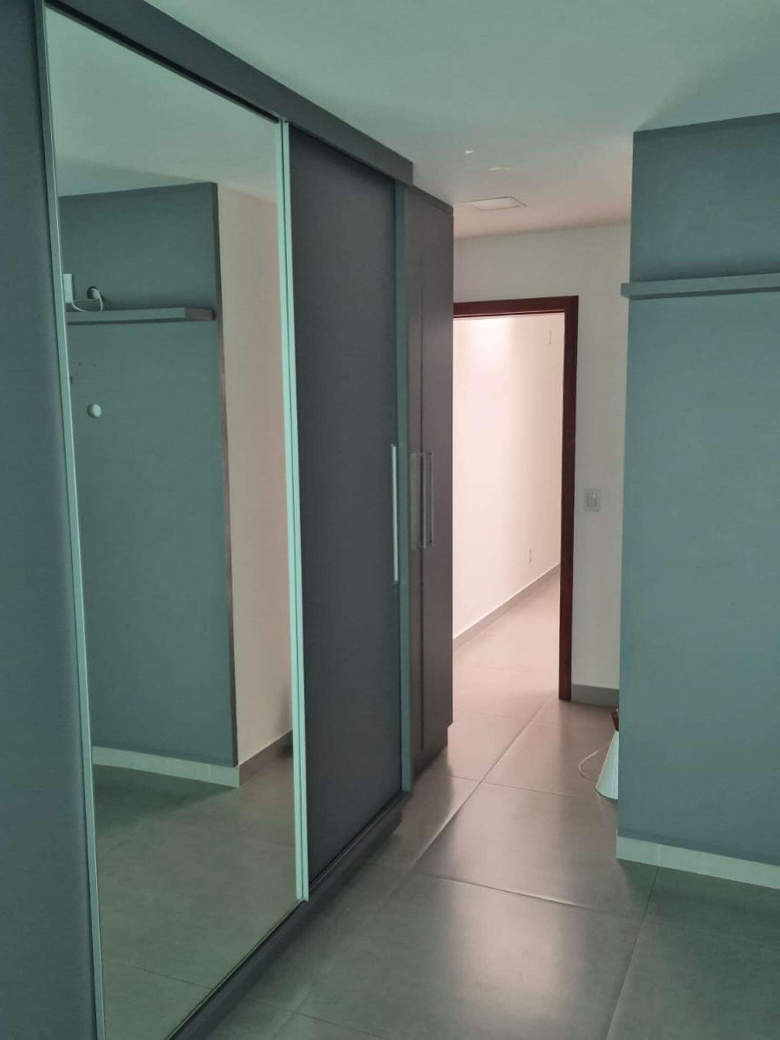TRIPLEX DISPONÍVEL PARA VENDA