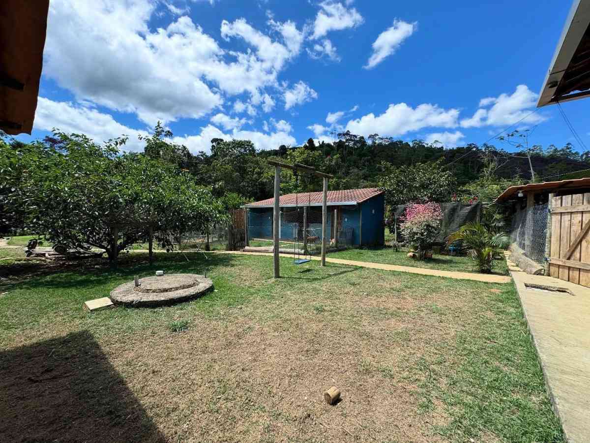 CHÁCARA RESIDENCIAL