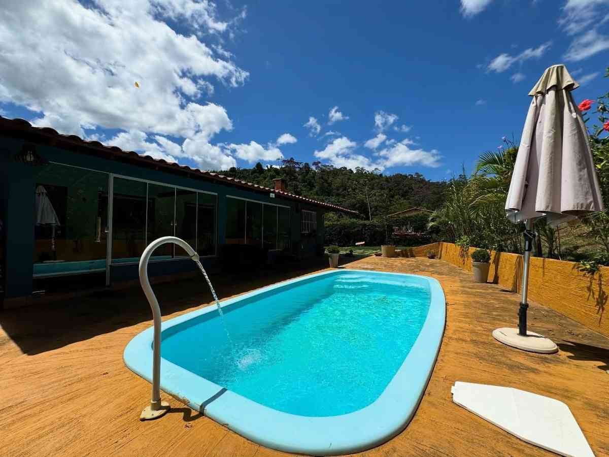 CHÁCARA RESIDENCIAL