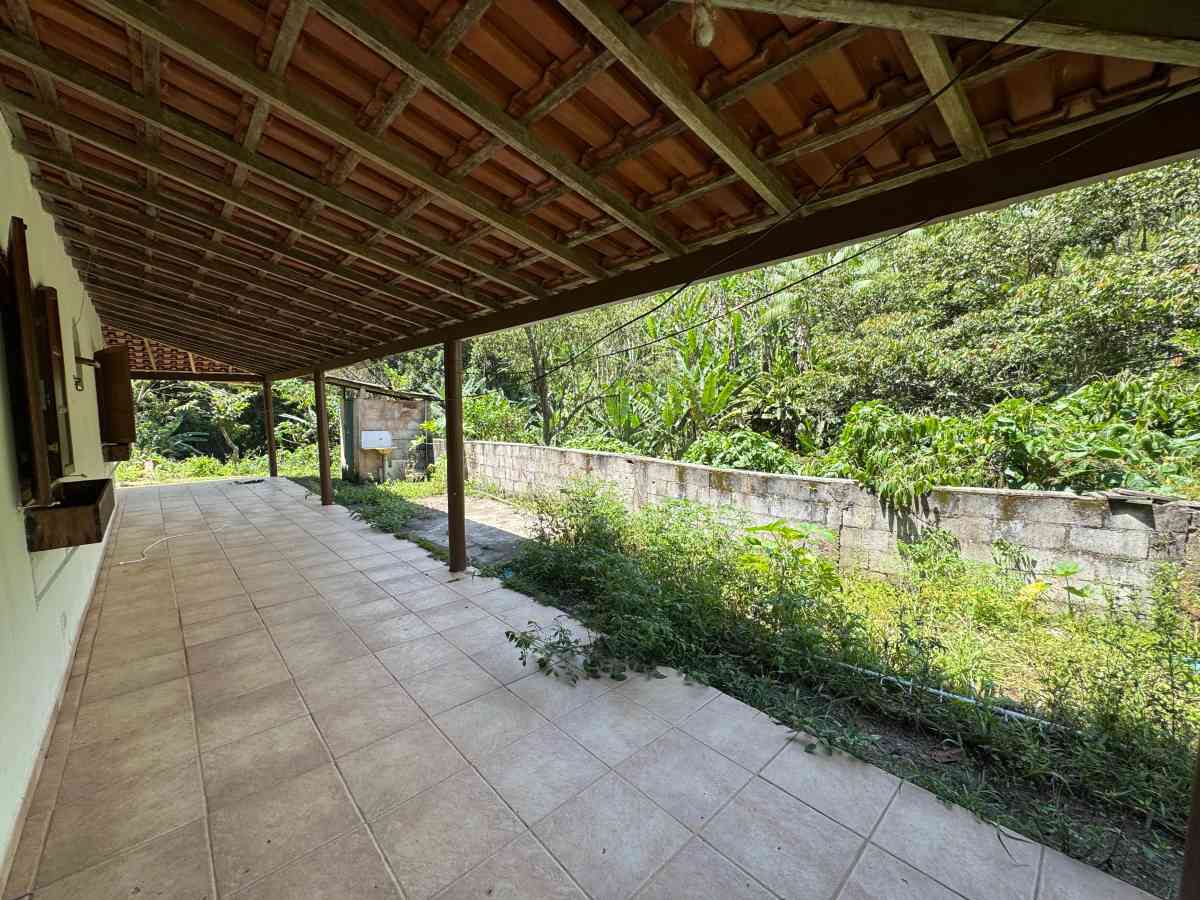 CHÁCARA RESIDENCIAL