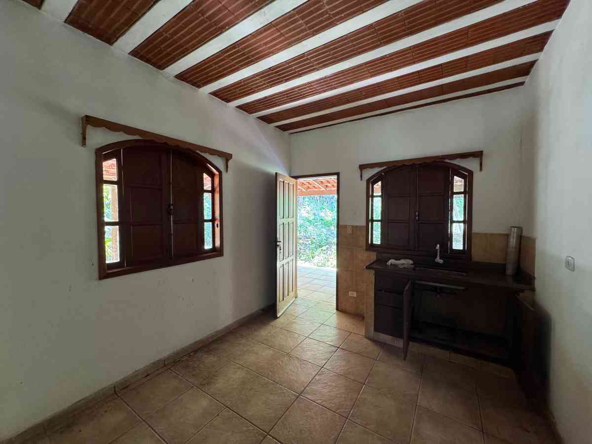 CHÁCARA RESIDENCIAL