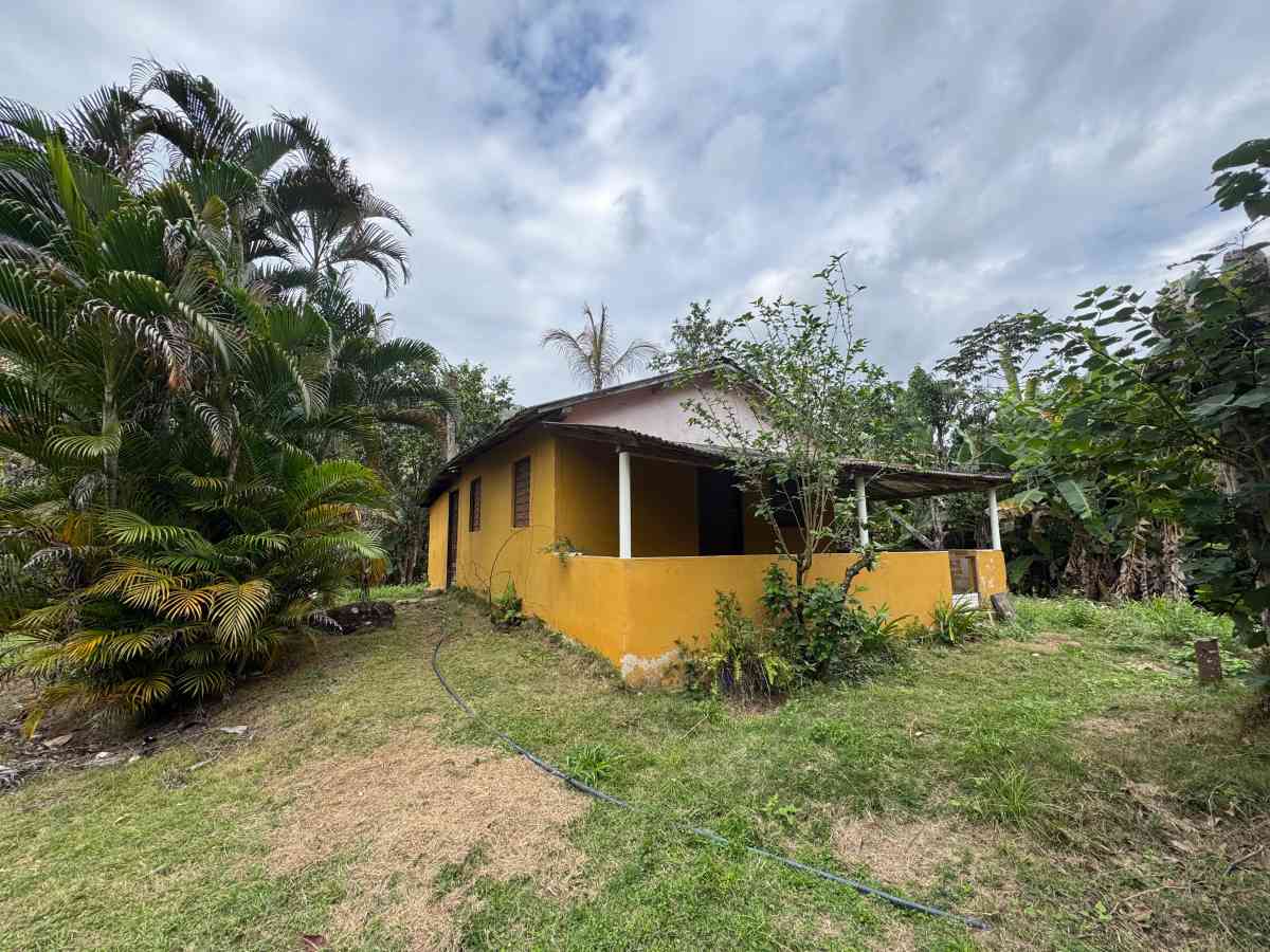 CHÁCARA RESIDENCIAL