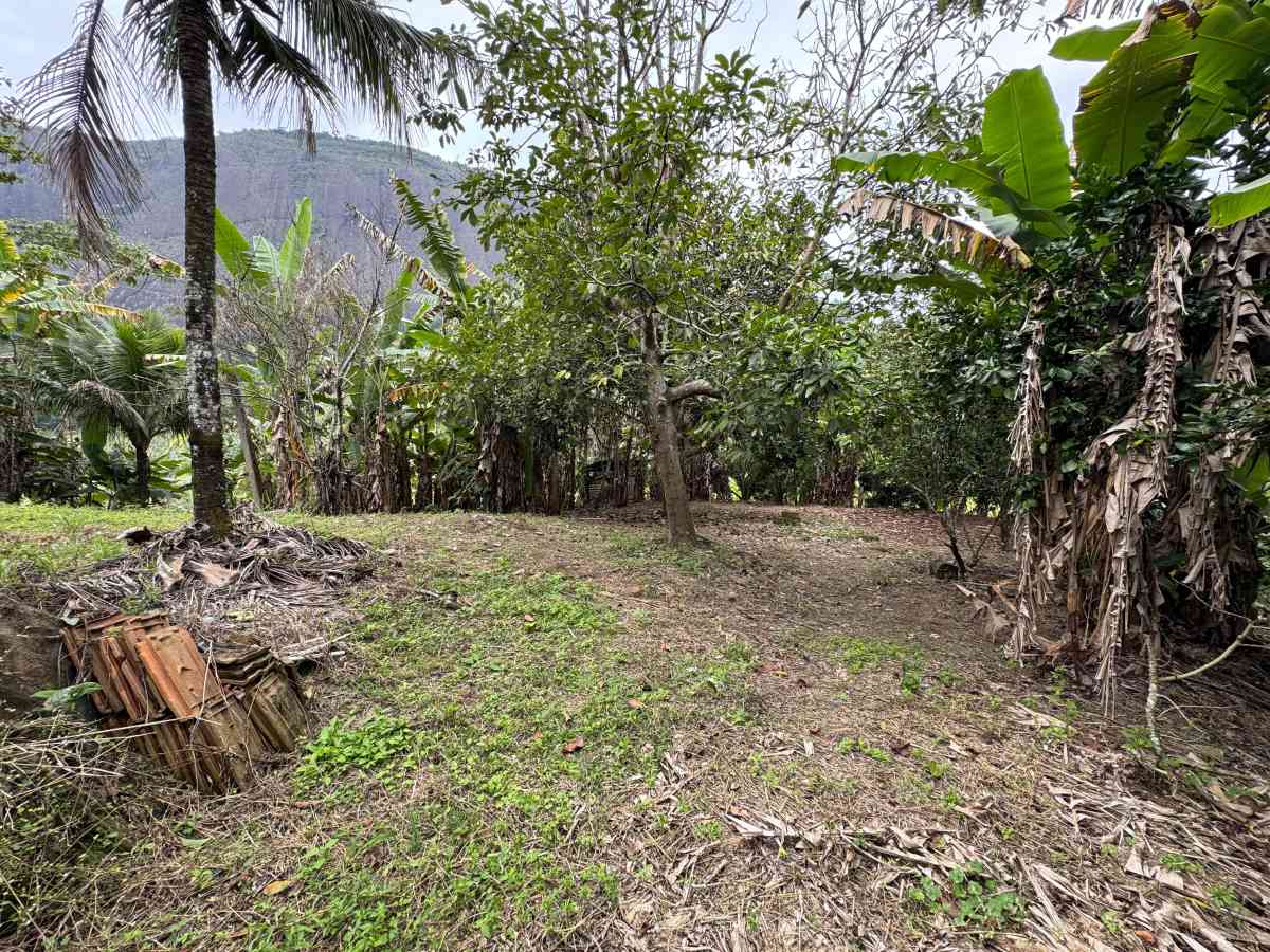 CHÁCARA RESIDENCIAL