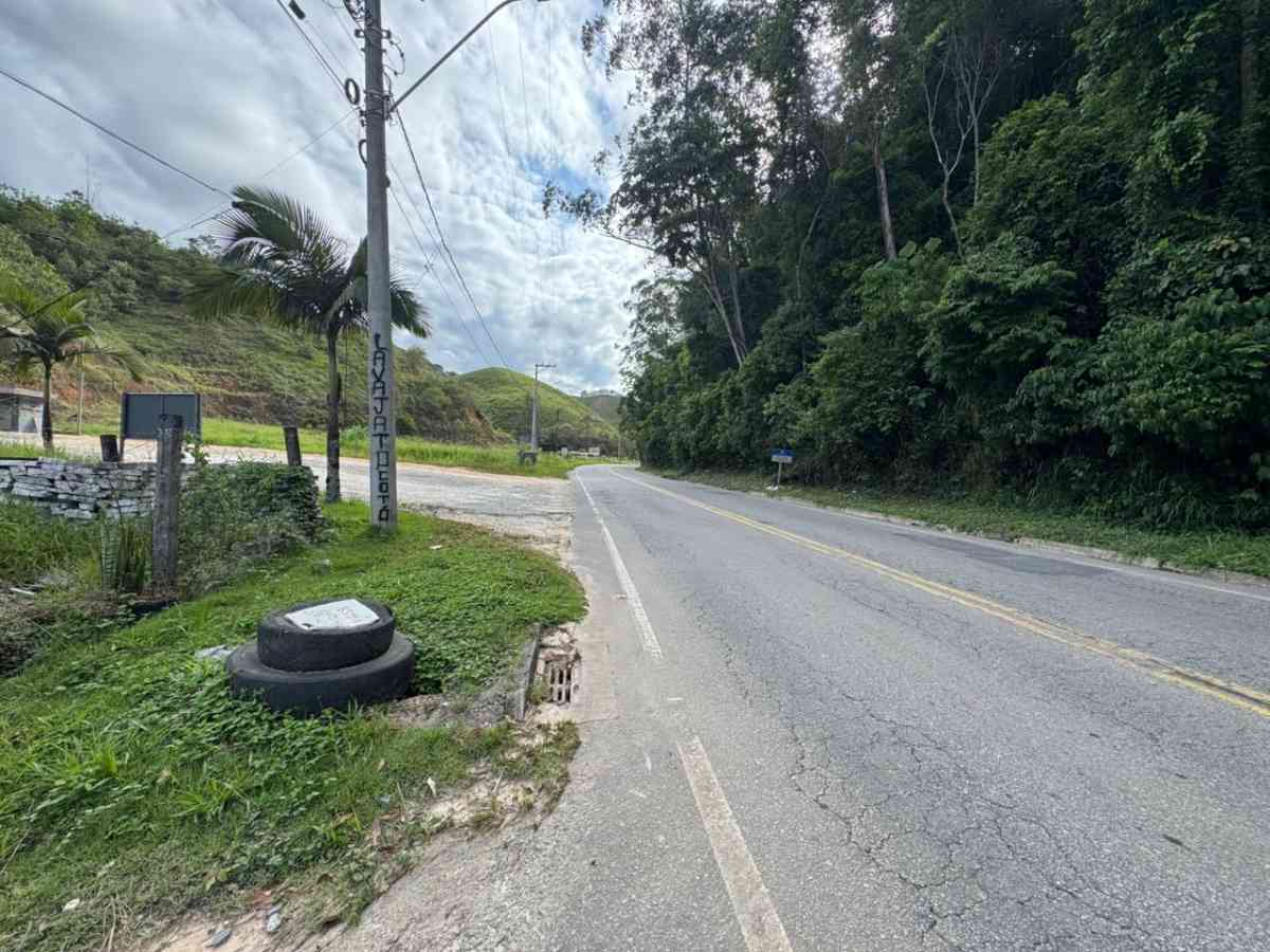 GALPÃO DISPONÍVEL PARA LOCAÇÃO