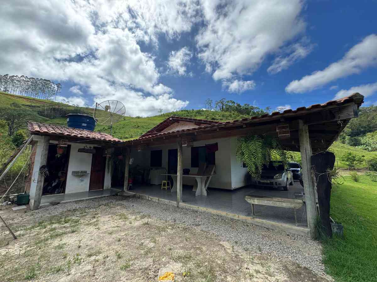 CHÁCARA RESIDENCIAL