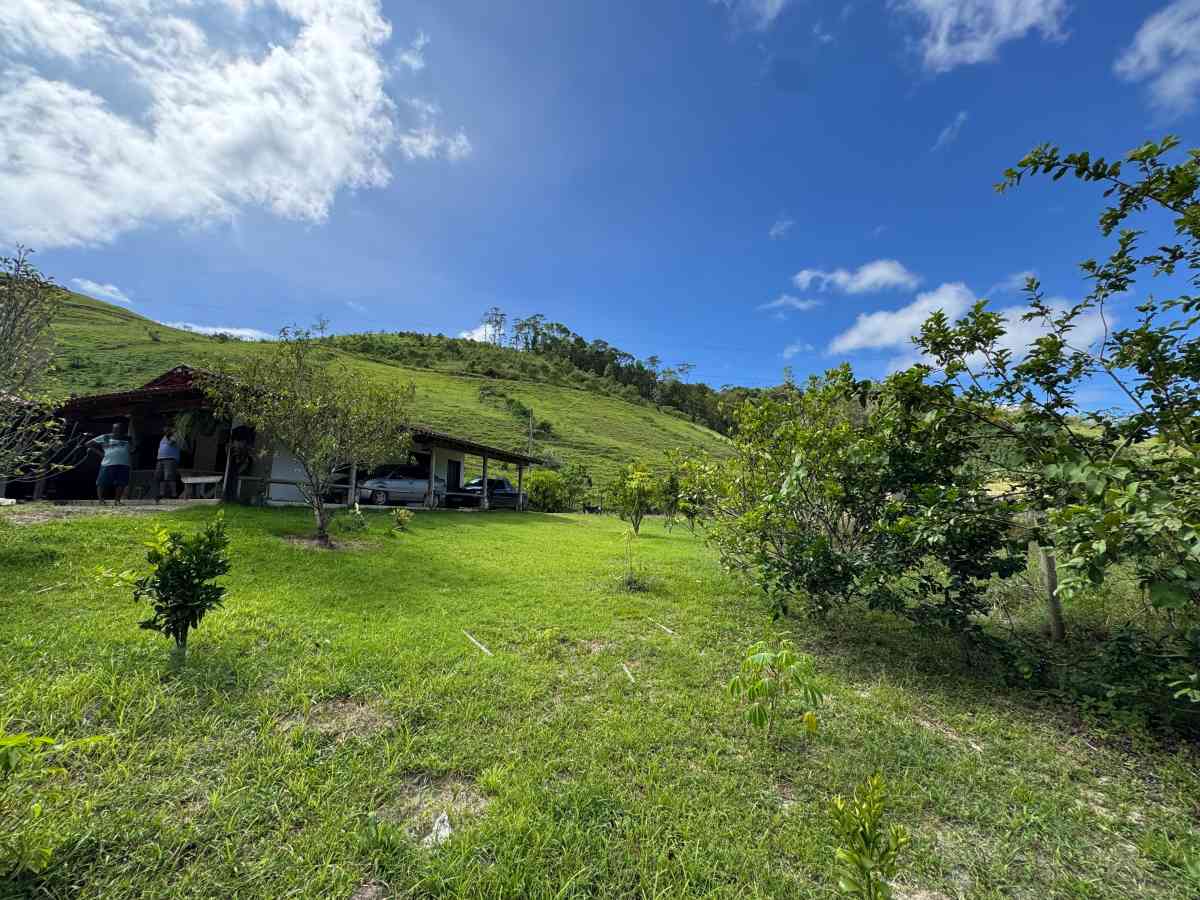 CHÁCARA RESIDENCIAL